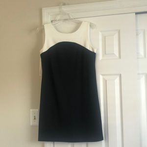 Petite medium black and white dress